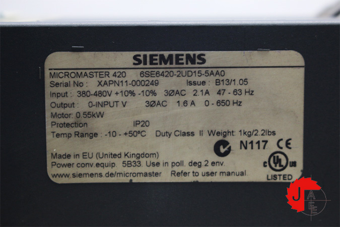 SIEMENS 6SE6420-2UD15-5AA0 Inverter