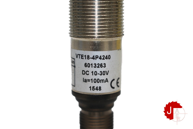 SICK VTE18-4P4240 Cylindrical photoelectric sensors 6013263