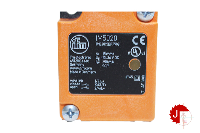 IFM IM5020 Inductive sensor IME3015BFPKG