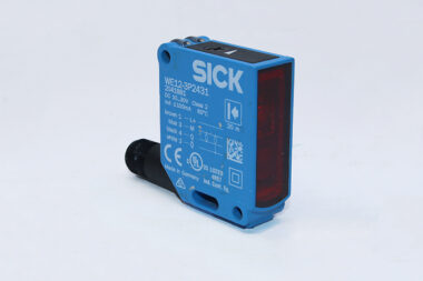 SICK WE12-3P2431 Small Photoelectric sensors 2041881