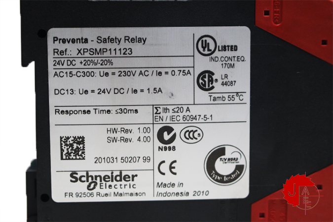 Schneider XPSMP11123 Safety relays 2 independent functions