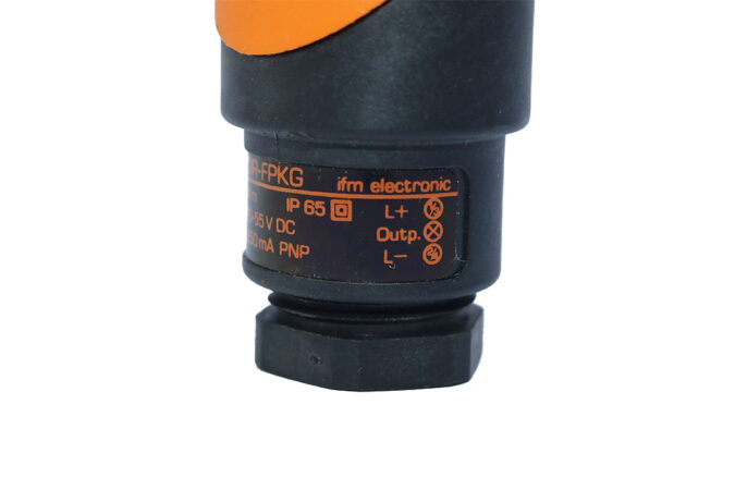 IFM OI5001 Retro-reflective sensor OIR-FPKG