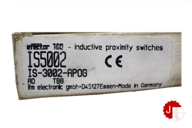 IFM IS5002 Inductive sensor IS-3002-APKG