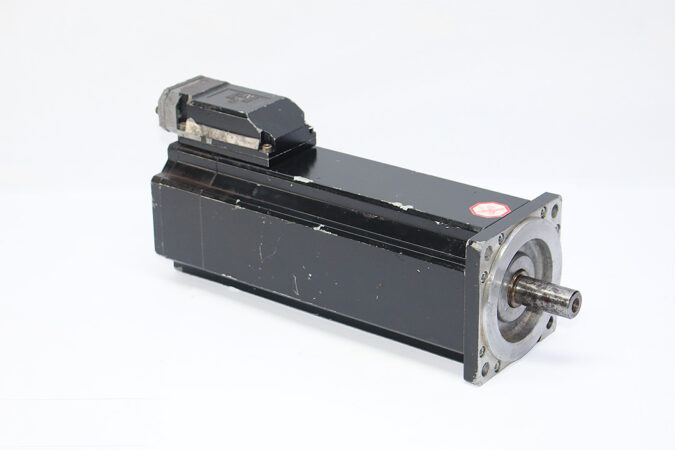 ELAU SM-100-40-050-P0-45-M1-B1 Servo motor