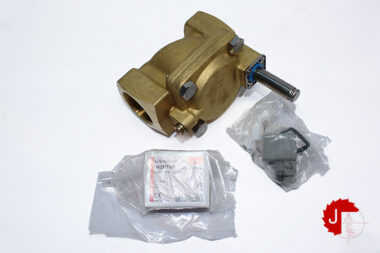 Danfoss EV220B Servo-operated solenoid valves 032U7140