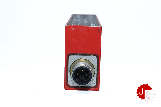 Leuze electronic IRK 92/4-400L Energetic diffuse sensor - Image 3