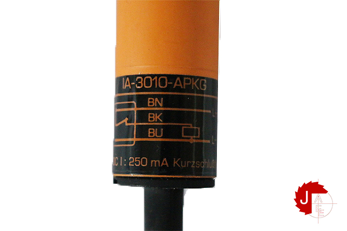 IFM electronic IA-3010-APKG Inductive sensor IA5050 - Image 3