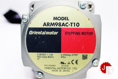 ORIENTAL MOTOR ARM98AC-T10 STEPPING MOTOR