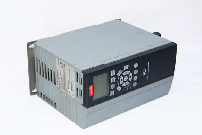 Danfoss FC-302P7K5T5E20H1XGXXXXSXXXXAXBXCXXXXDX Frequency converter 131B0042