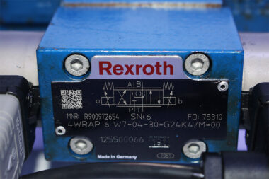 REXROTH R900972654,4WRAP 6 W7-04-30=G24K4/M=00 PROPORTIONAL DIRECTIONAL VALVE R900732593