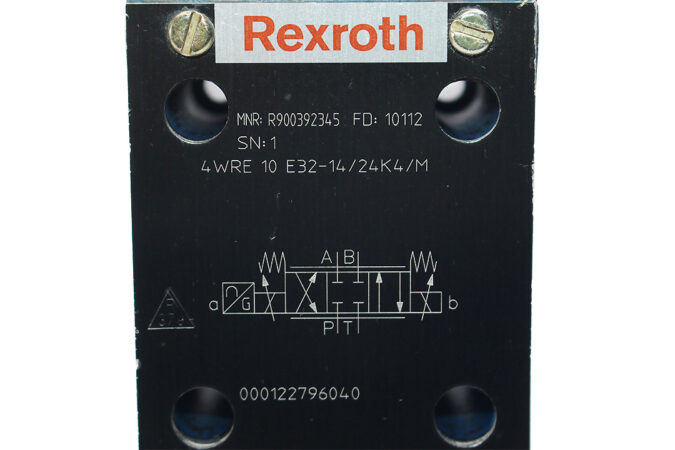 REXROTH R900392345 PROPORTIONAL DIRECTIONAL VALVE 4WRE 10 E32-14/24K4/M