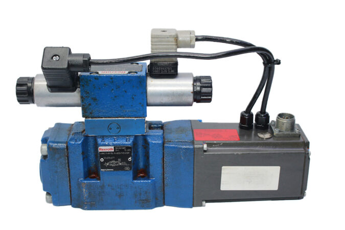 REXROTH R900972650,4WRAP 6 W7-02-30=G24K4/M=00 PROPORTIONAL DIRECTIONAL VALVE R900708991